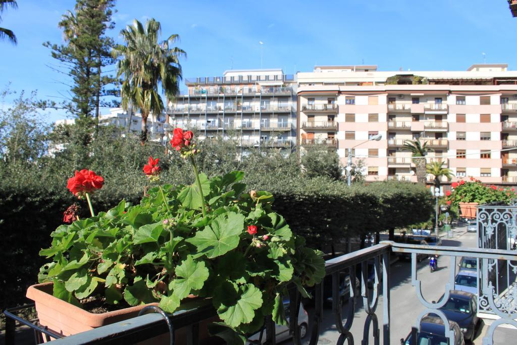 Domus Angela B&B Trani Dış mekan fotoğraf